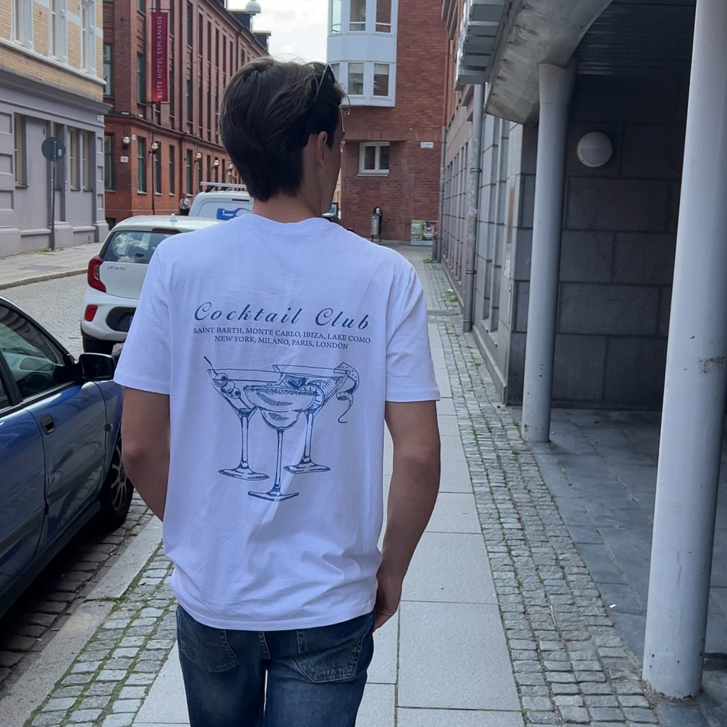 Cocktail Club T-shirt
